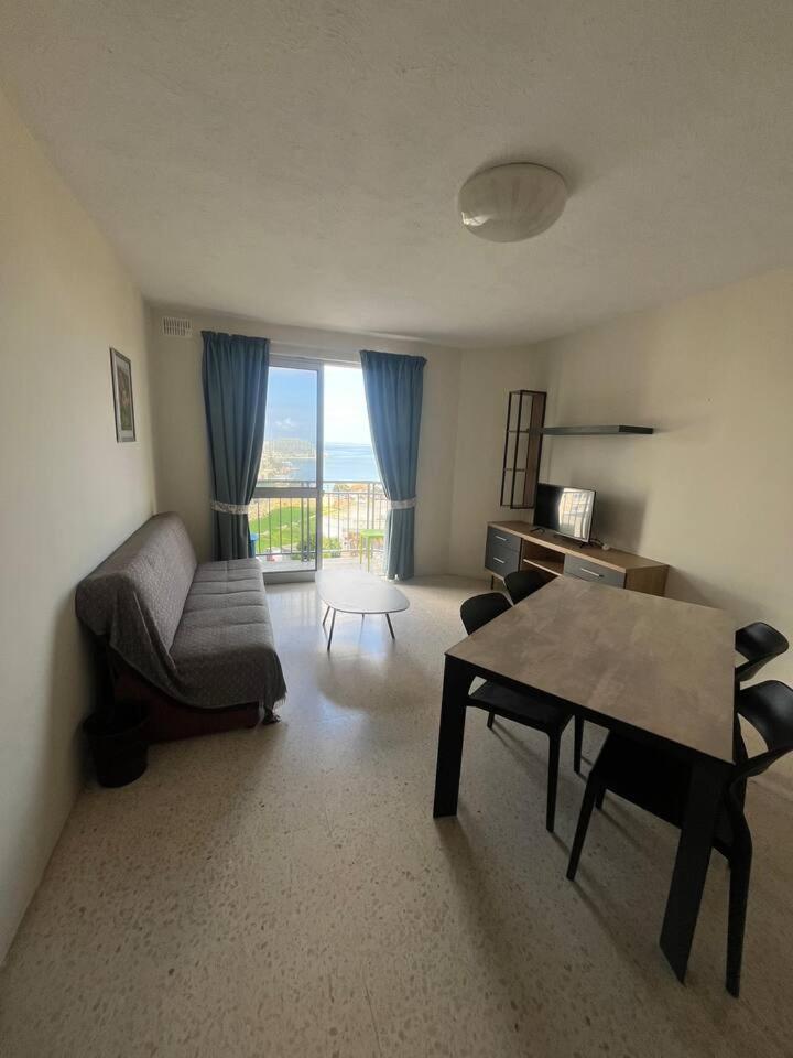 3 Bedrm Apt Seaview Balluta Bay 슬리에마 외부 사진